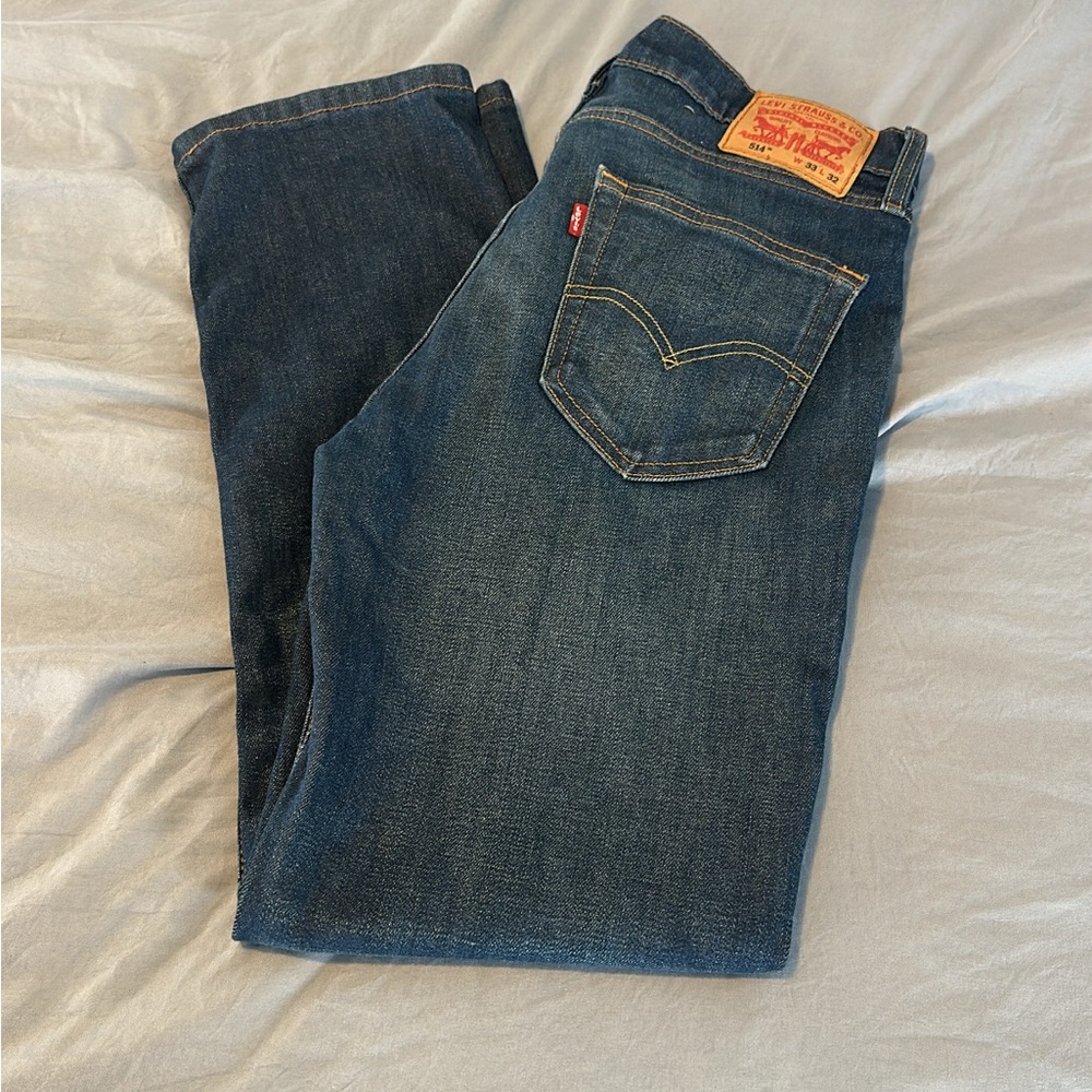 Levi's Men’s Relaxed Fit Denim Jeans small stain showed on picture 3